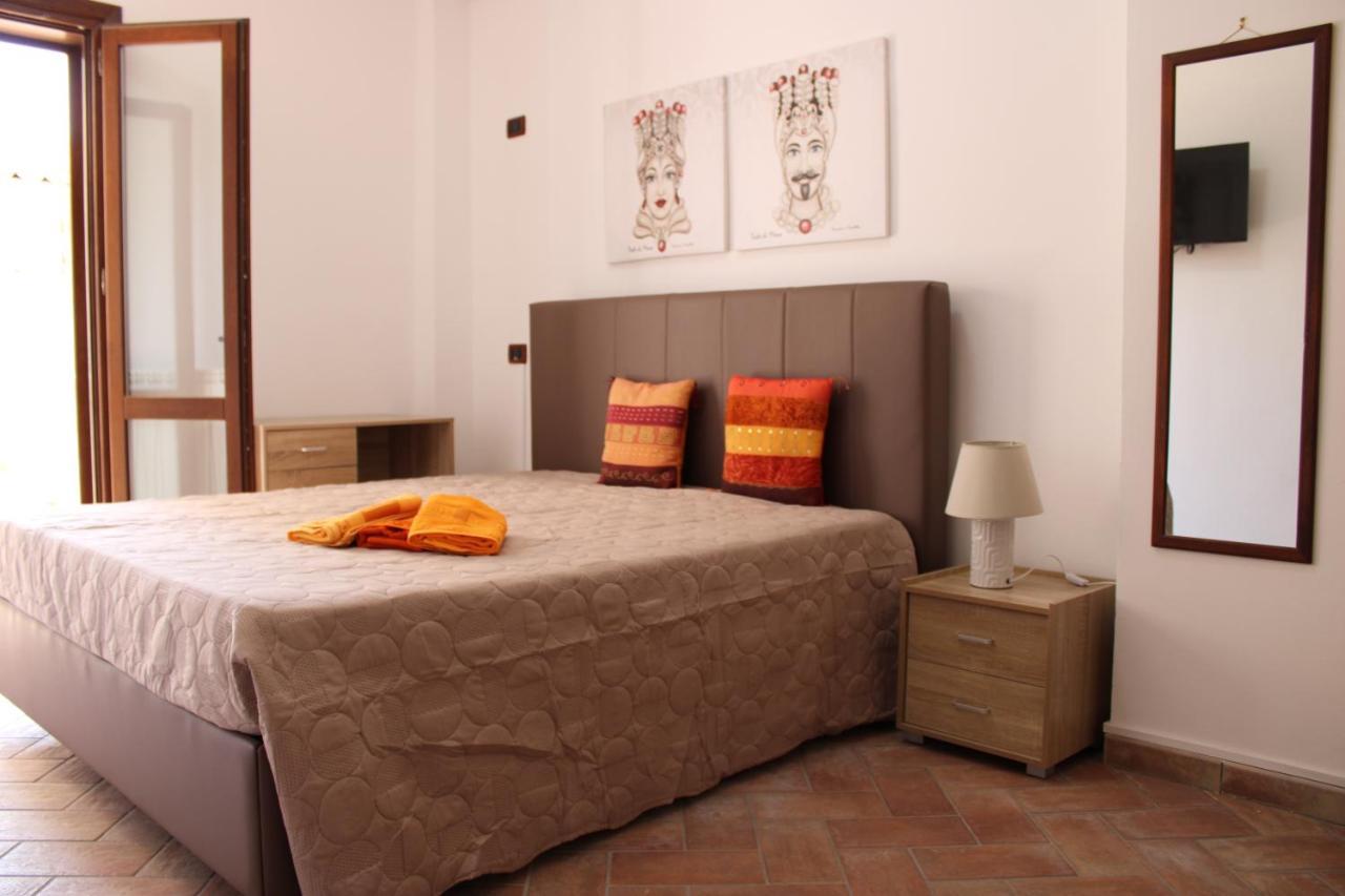 B&B Casa Giuliana Balestrate Εξωτερικό φωτογραφία